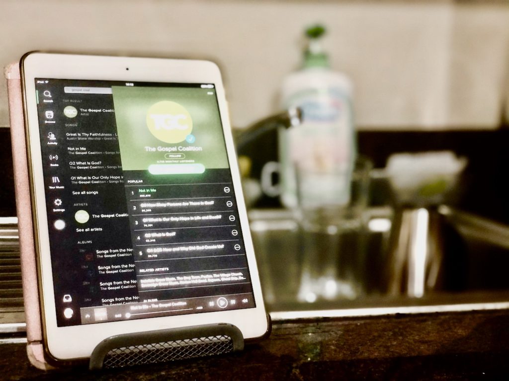 simplenotsimple_motherhood_spotify