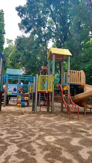 simplenotsimple_motherhood_playground