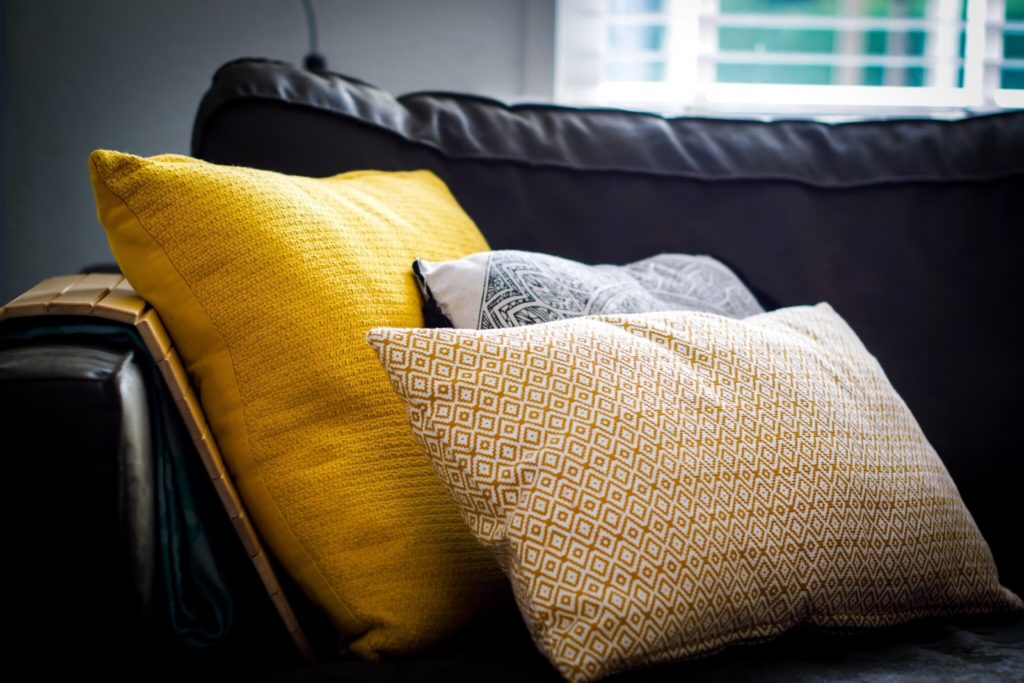 simplenotsimple_lifestyle_pillows